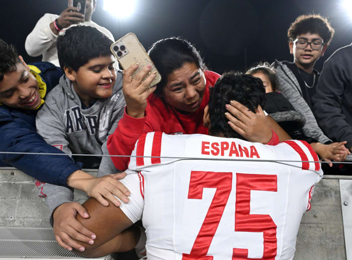 Mater Dei vs St John Bosco CIF Southern Section D1 Final November 24, 2023 Photo-Heston Quan42